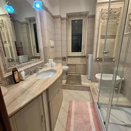 アパート Don Bosco View ローマ